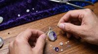 How to Choose Crystal Healing Jewelry